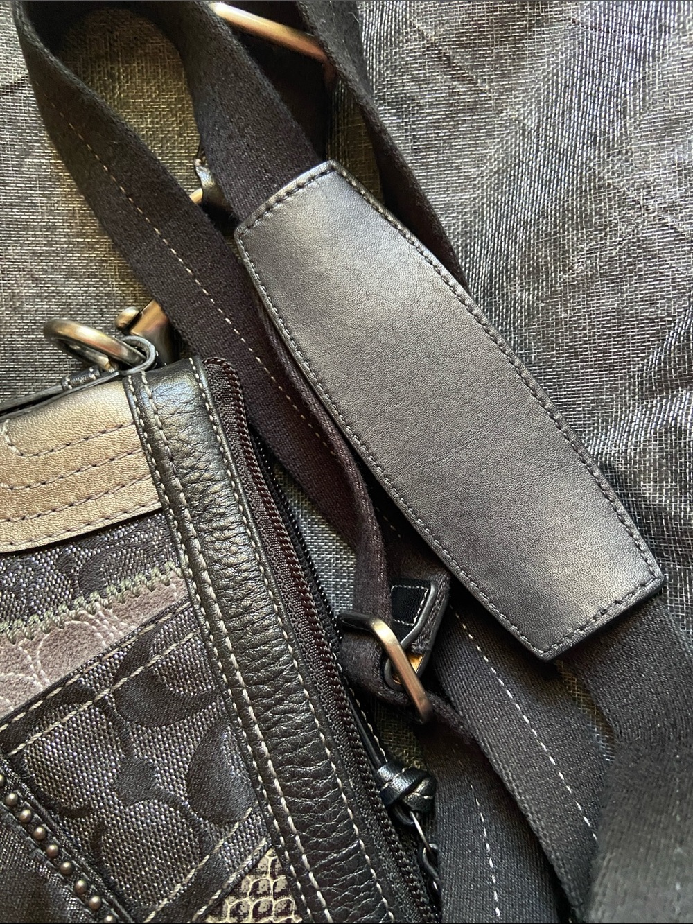 Coach Y2K Signature Patchwork Crossbody Bag EUC - Picture 7 of 9